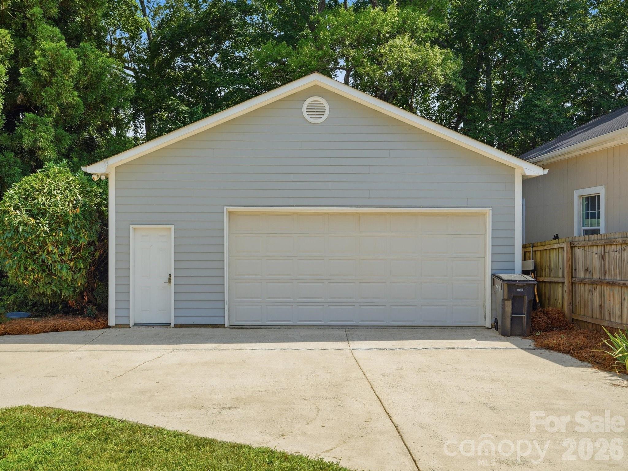 1730 Delchester Drive Property Photo 41