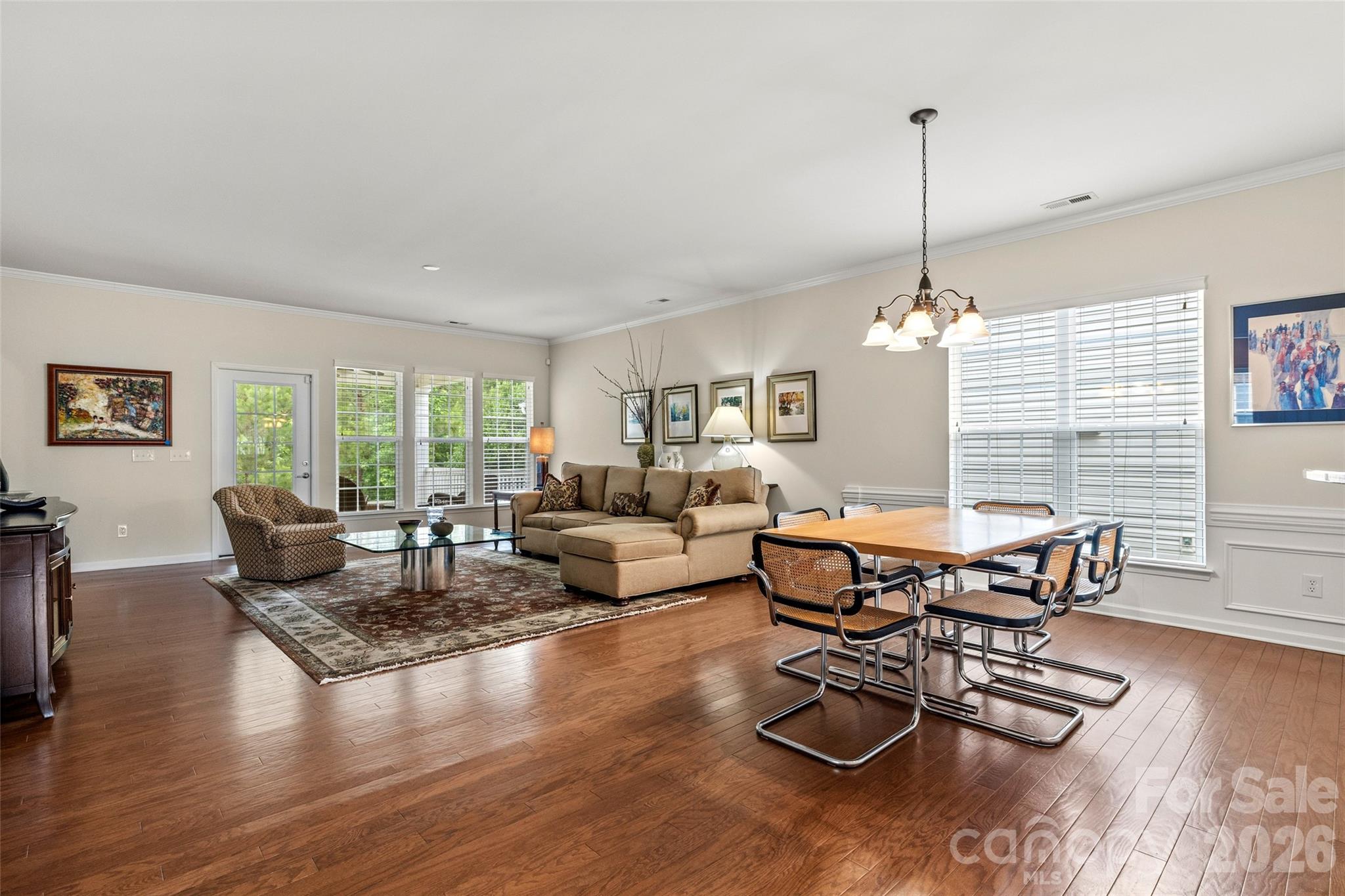 2096 Kennedy Drive Property Photo 10