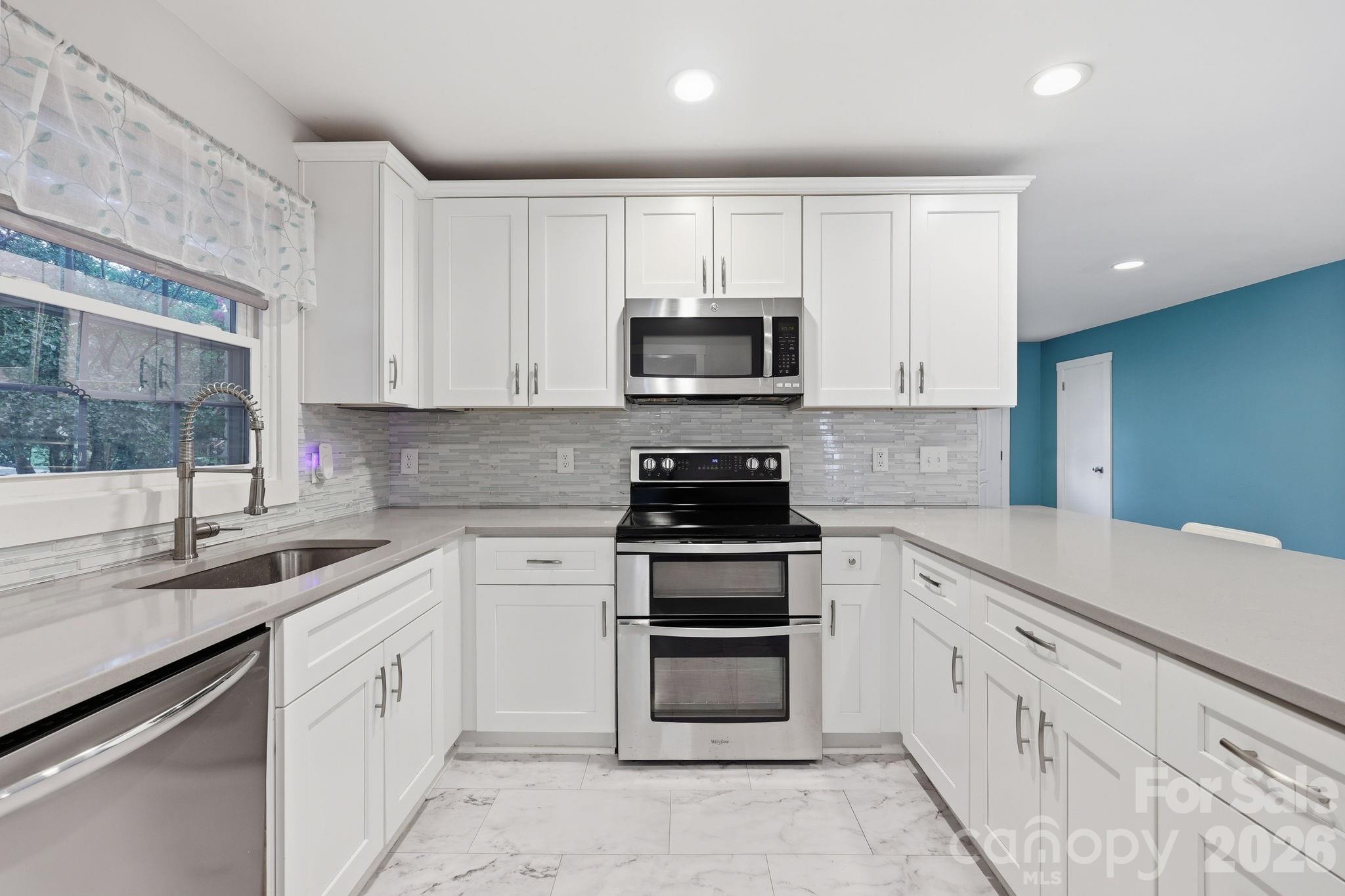 4116 Tipperary Place Property Photo 14