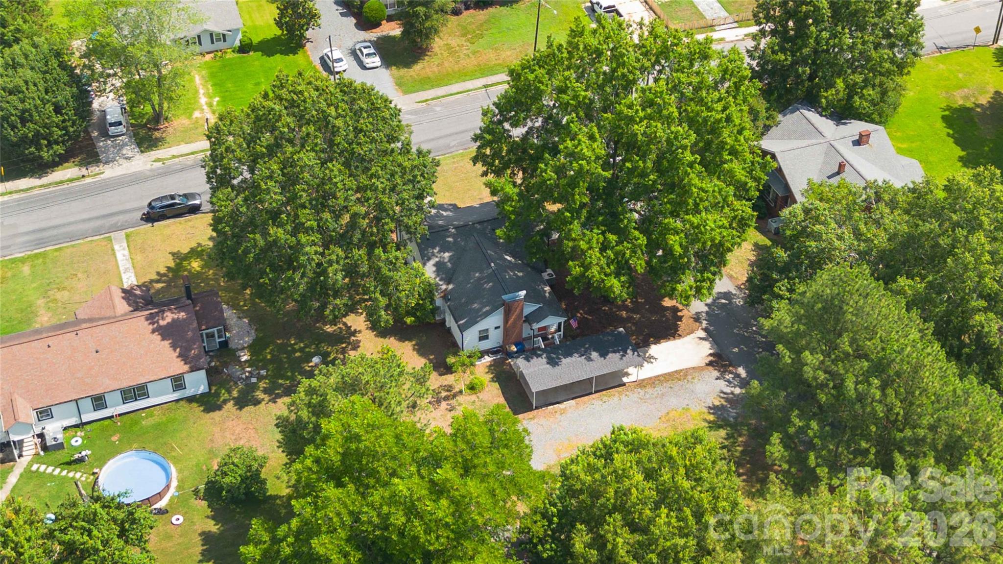 201 W Elm Street Property Photo 35