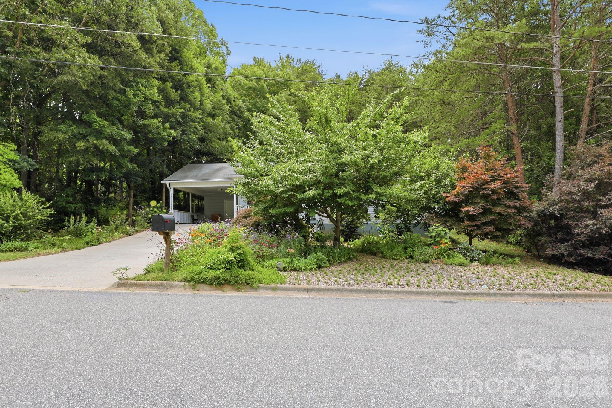 15 Valley Street Property Photo 3