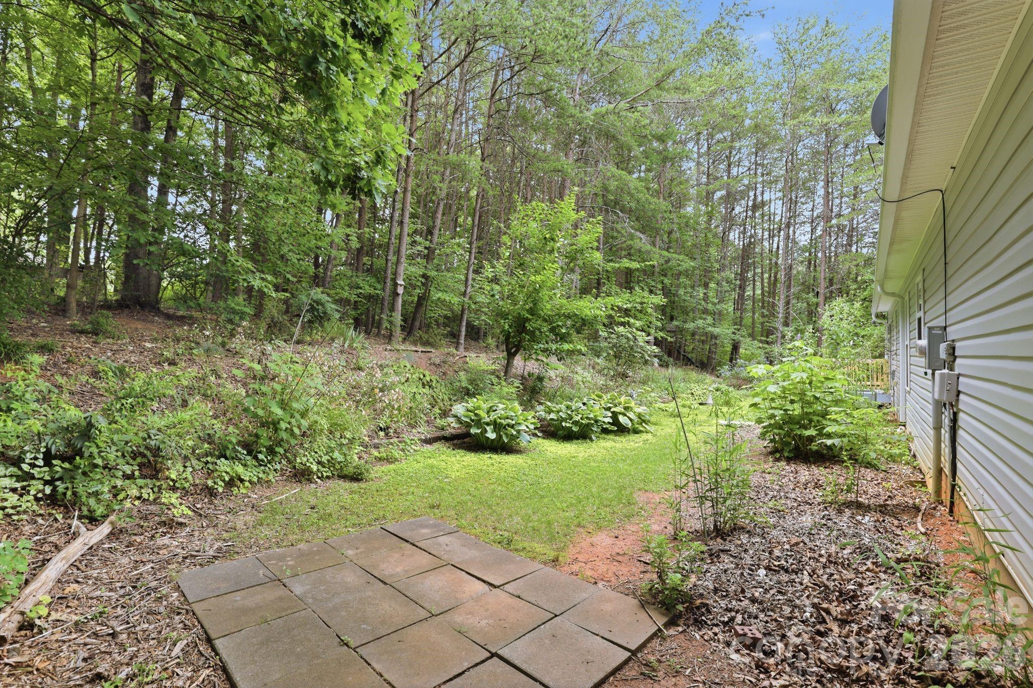 15 Valley Street Property Photo 4