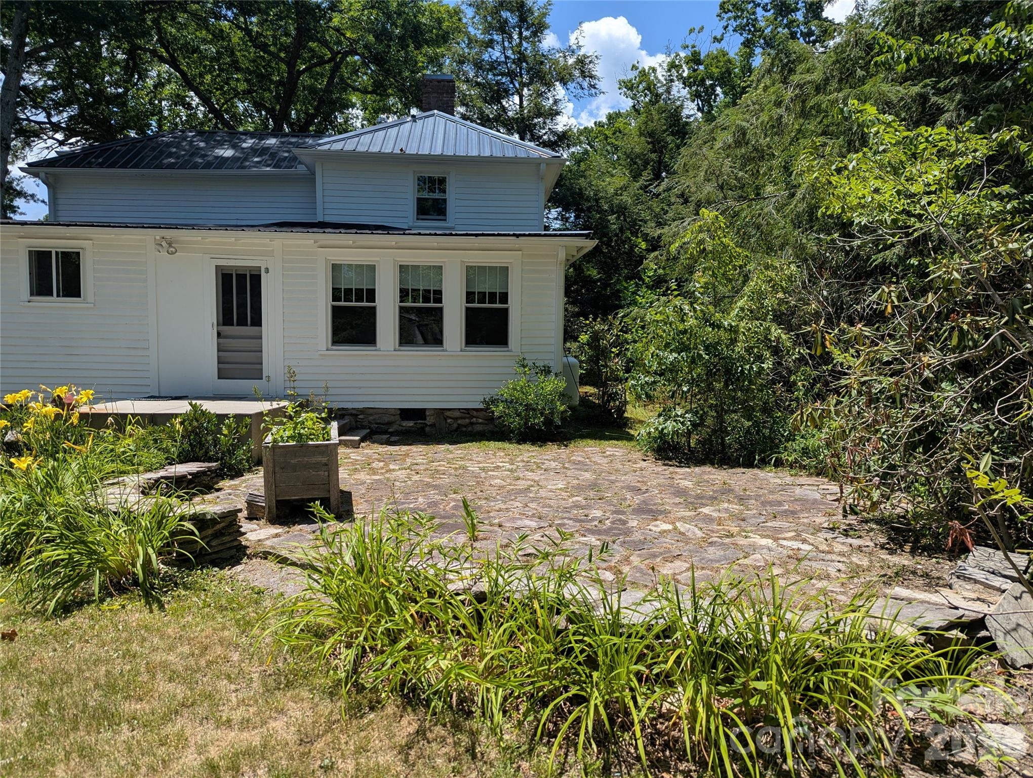 808 Montreat Road Property Photo 11