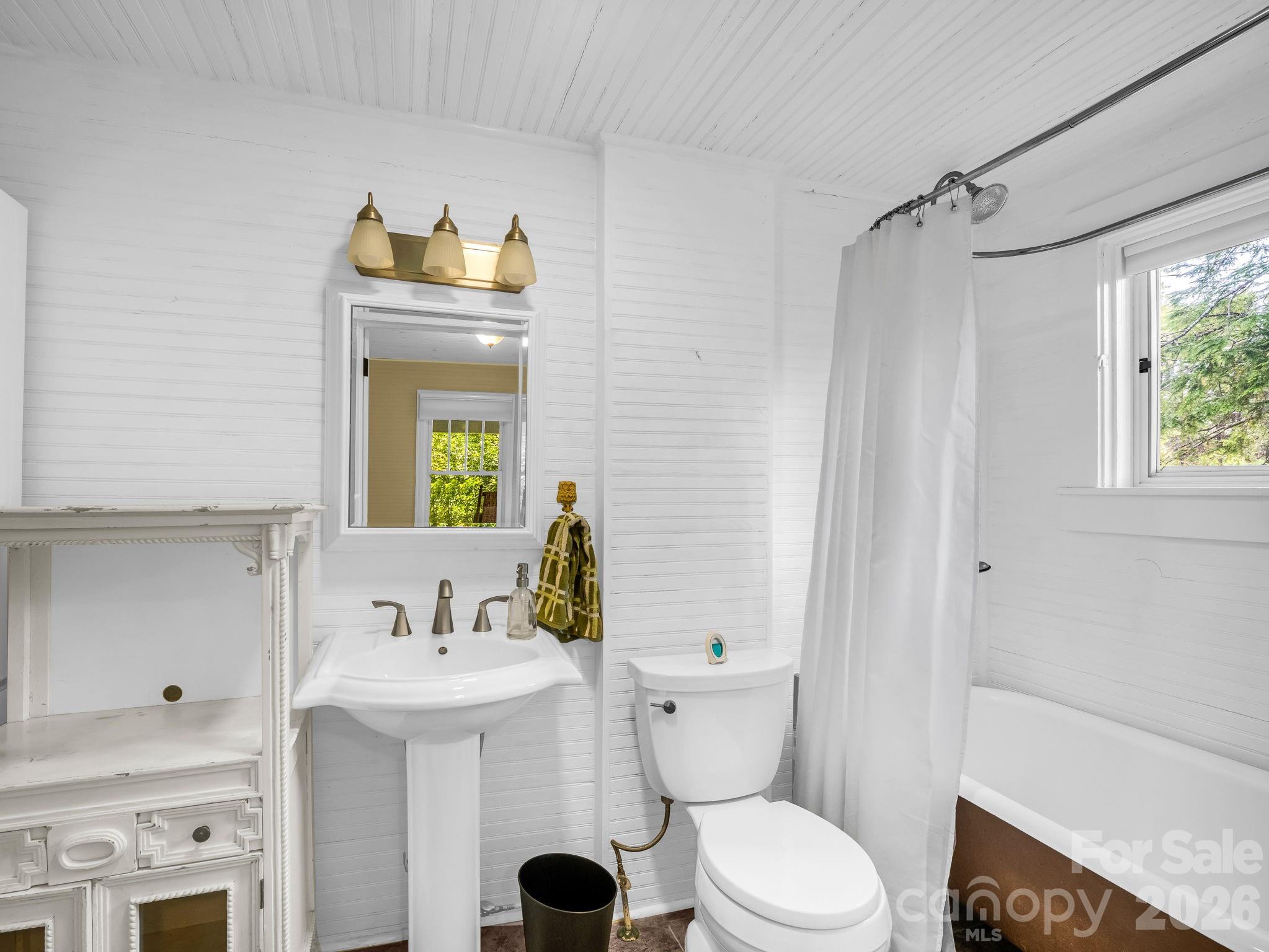 808 Montreat Road Property Photo 26