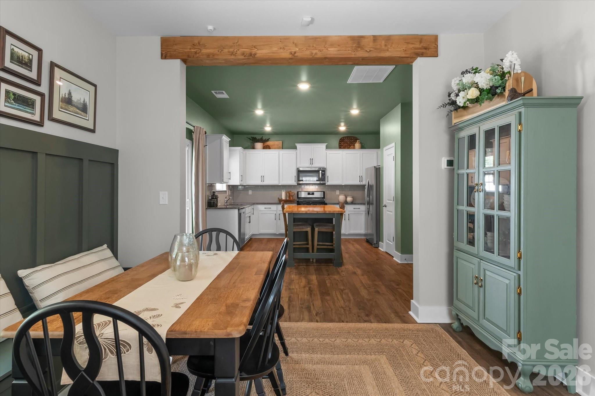 174 Cherry Birch Street Property Photo 8