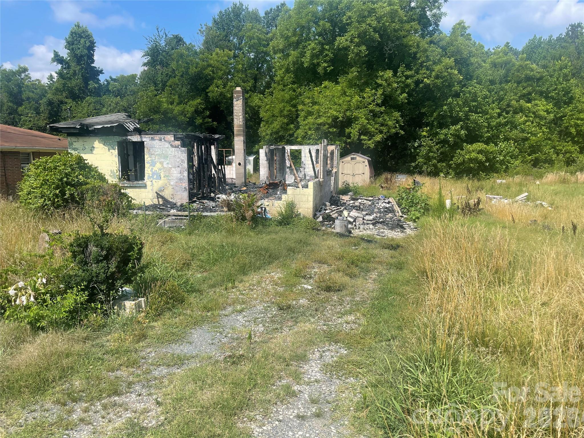 235 Tabor Drive Property Photo 1