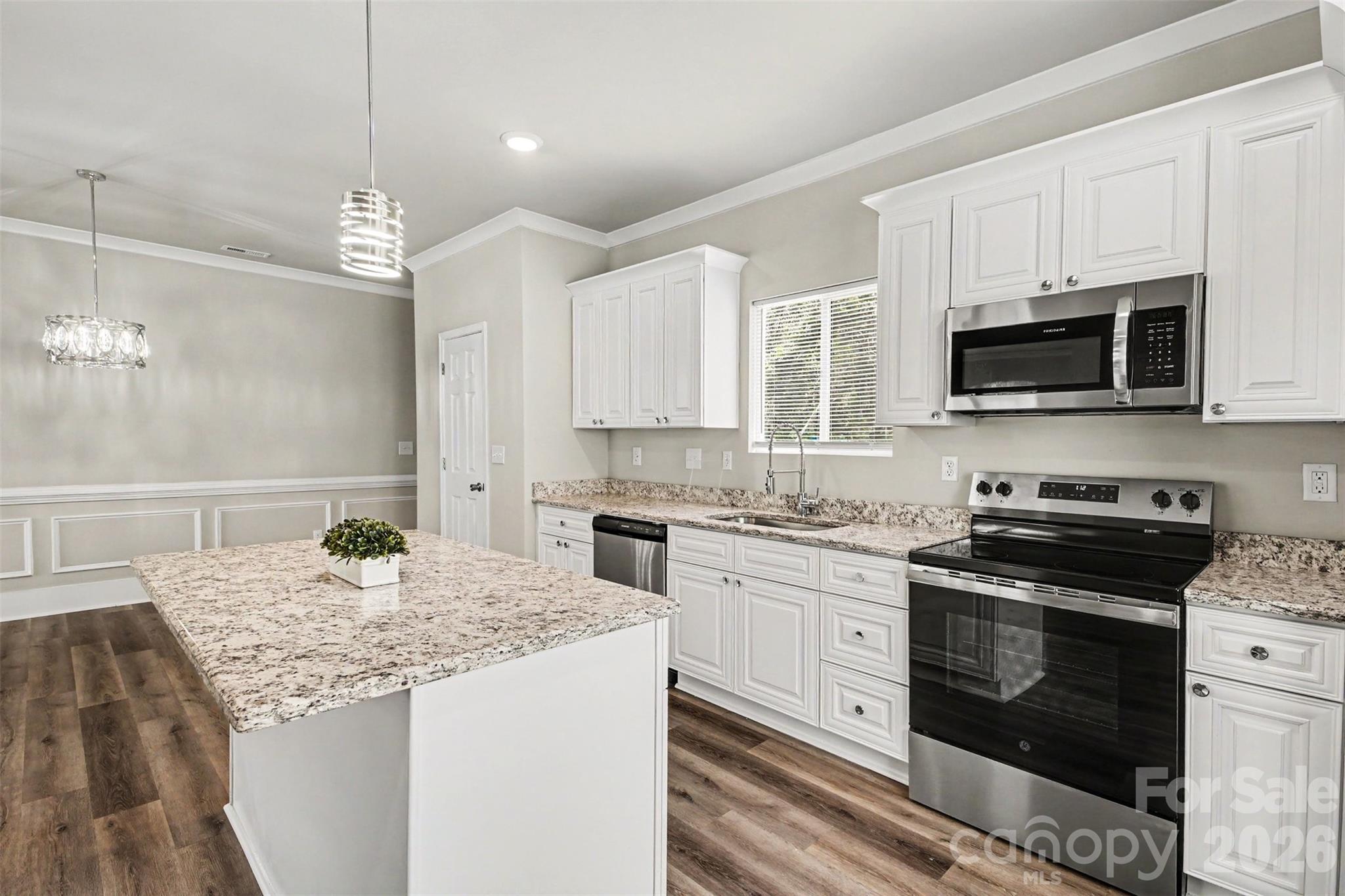 2137 Tom Sadler Road Property Photo 10