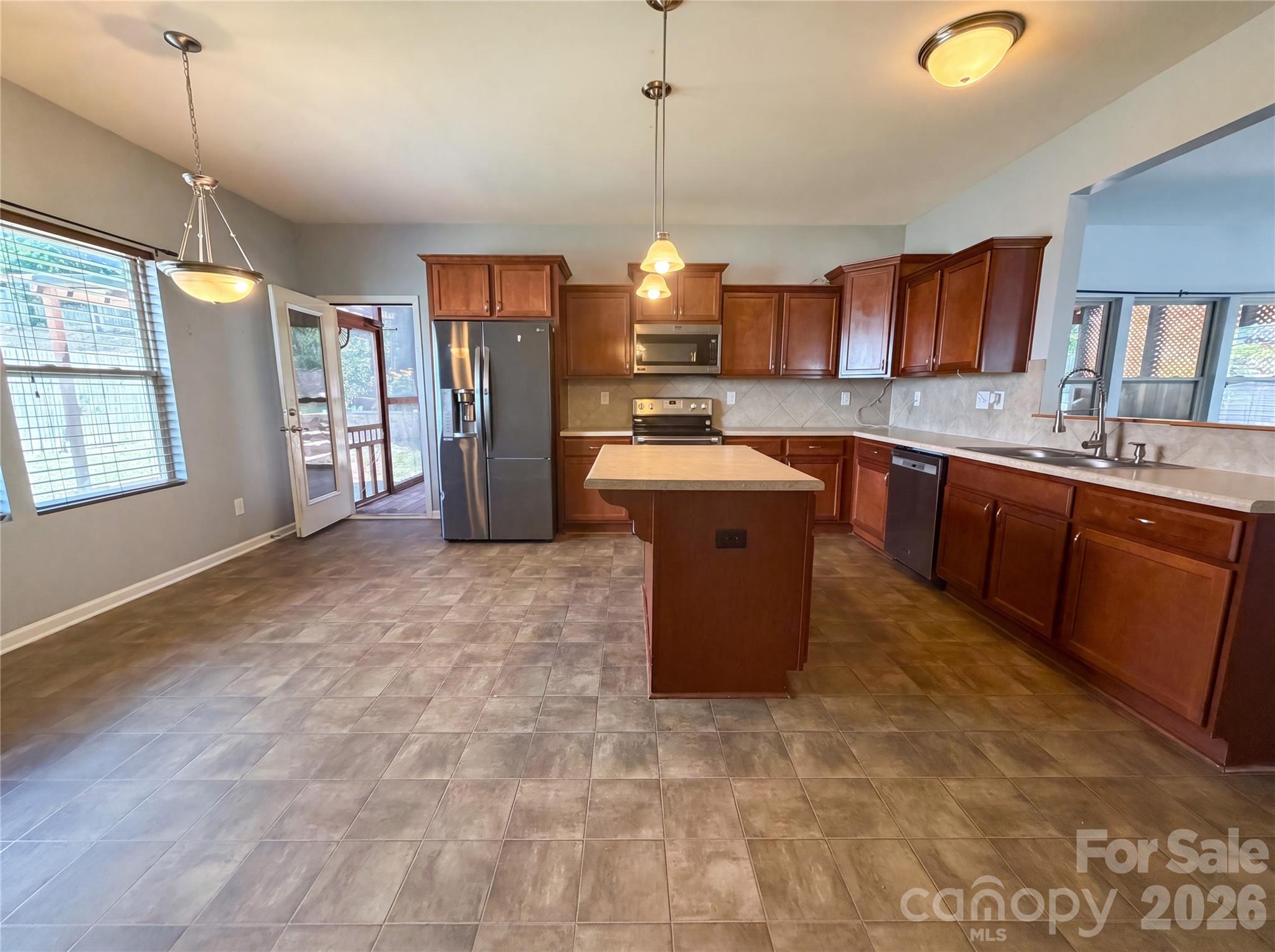 1288 Century Drive Property Photo 5