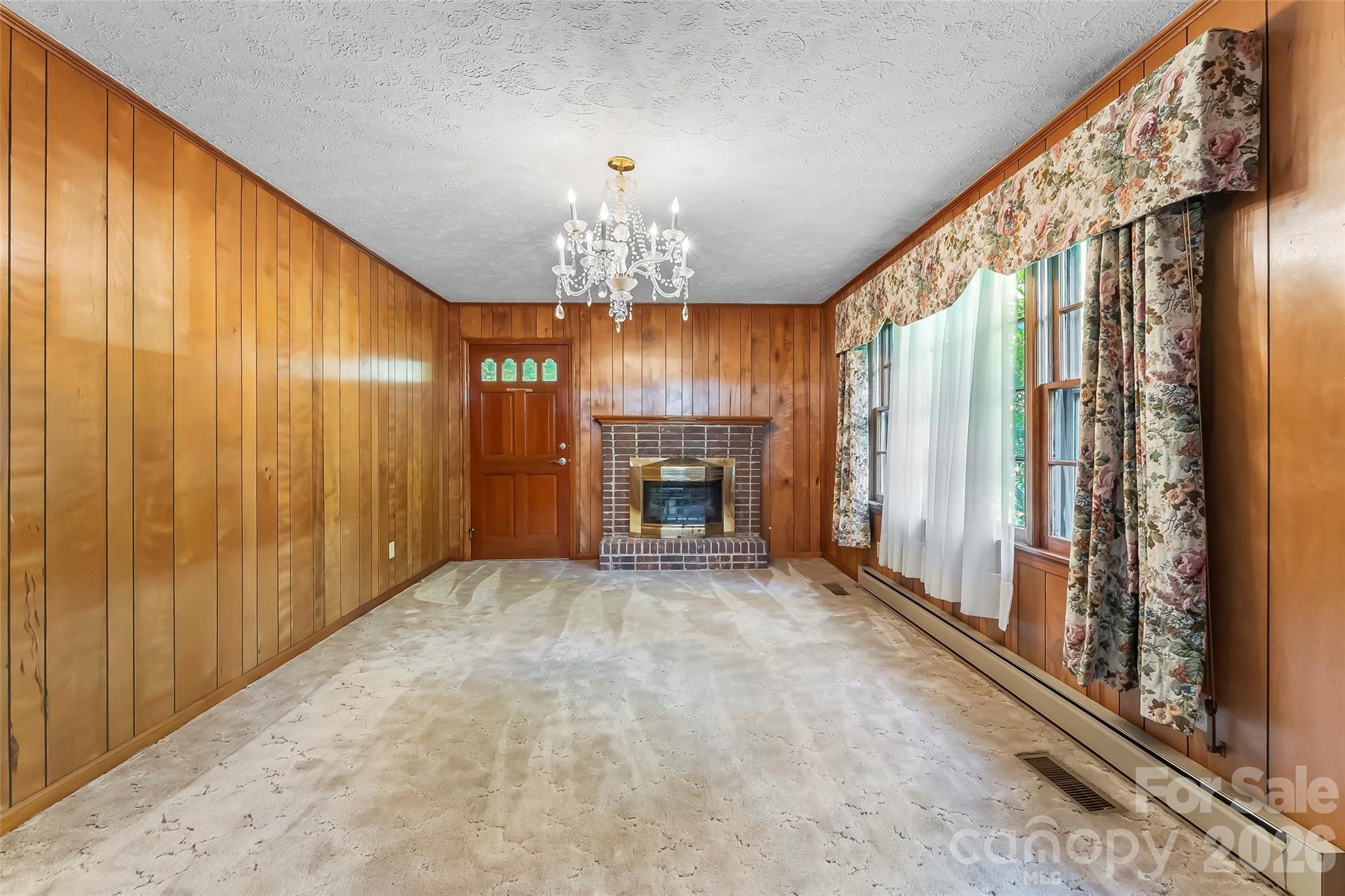 215 N Fork River Road Property Photo 16
