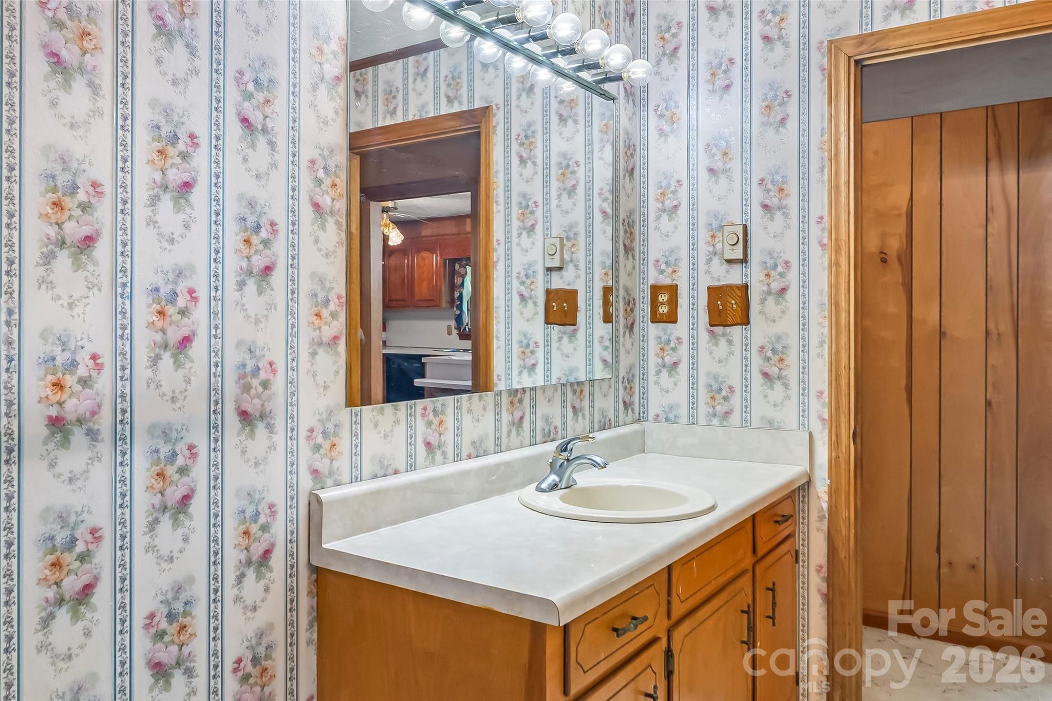 215 N Fork River Road Property Photo 22