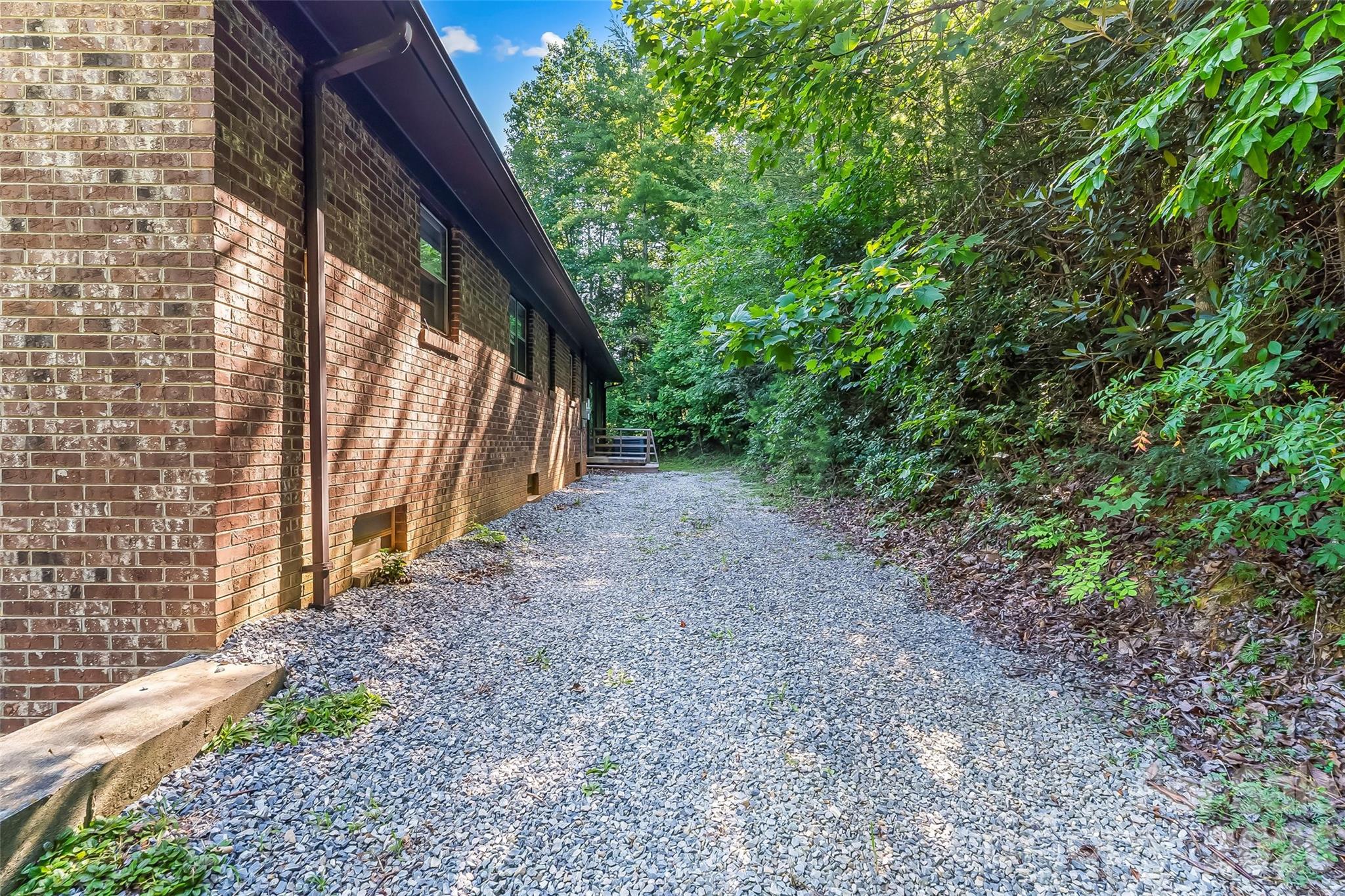 215 N Fork River Road Property Photo 31