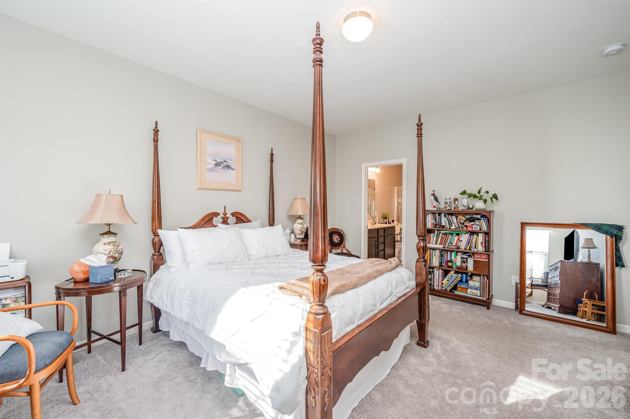 104 Blackstone Court Property Photo 7