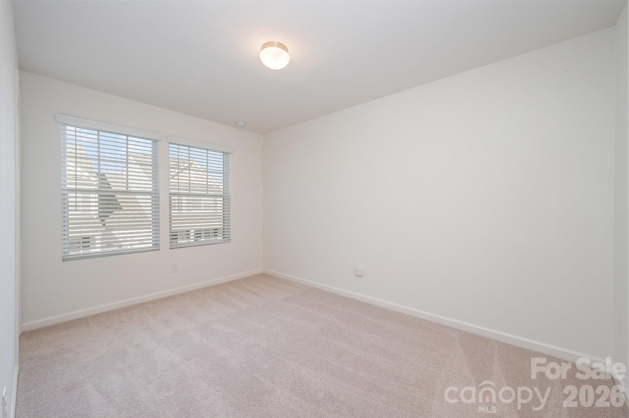 104 Blackstone Court Property Photo 9