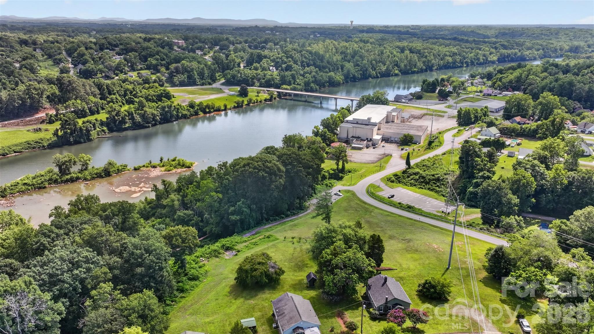 106 Lake Drive Property Photo 1