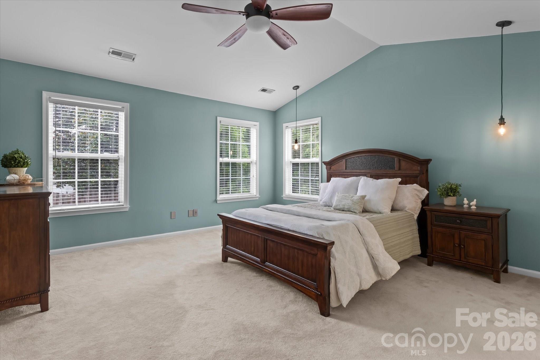 9407 Hillston Ridge Road Property Photo 6