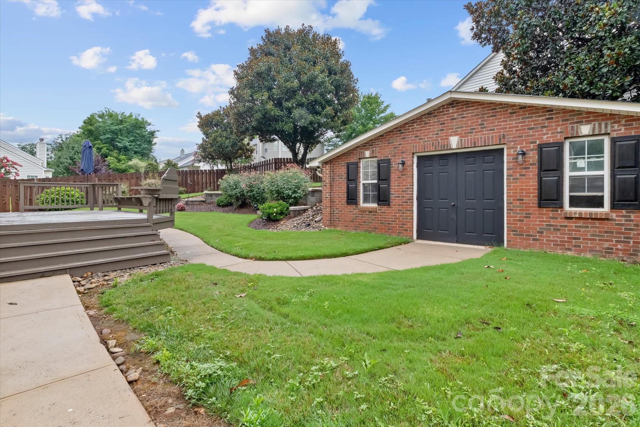 9407 Hillston Ridge Road Property Photo 33