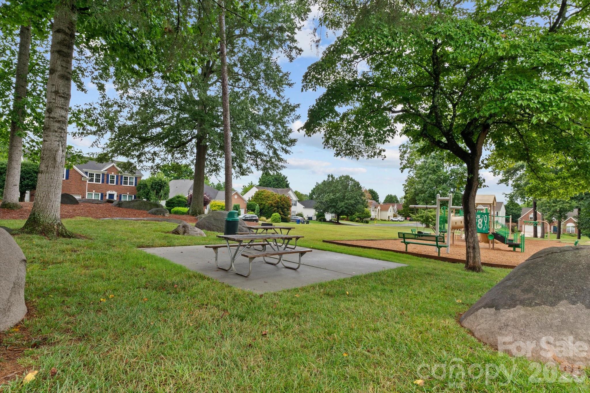 9407 Hillston Ridge Road Property Photo 41