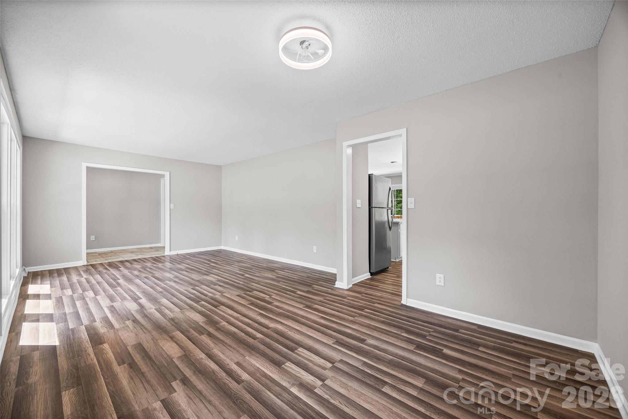 3355 Kingsfield Road Property Photo 8