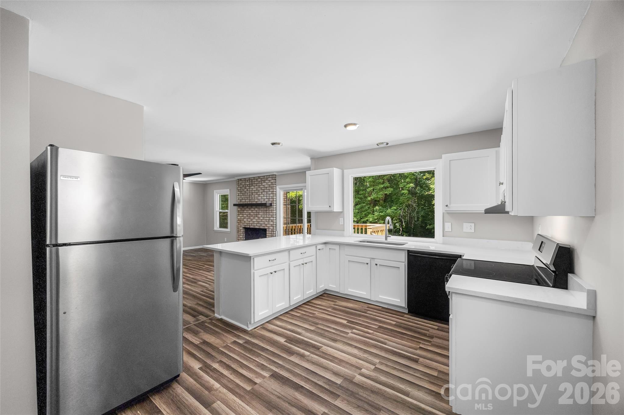 3355 Kingsfield Road Property Photo 10