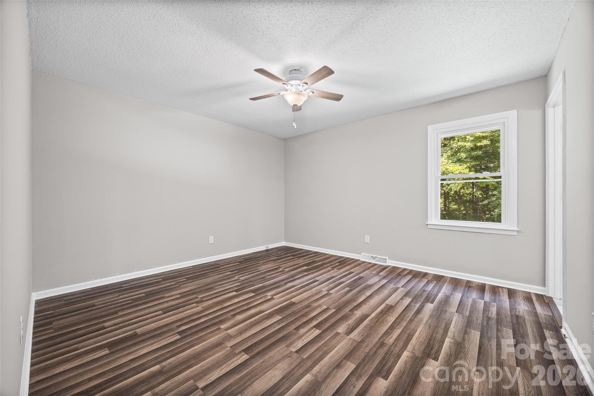 3355 Kingsfield Road Property Photo 19