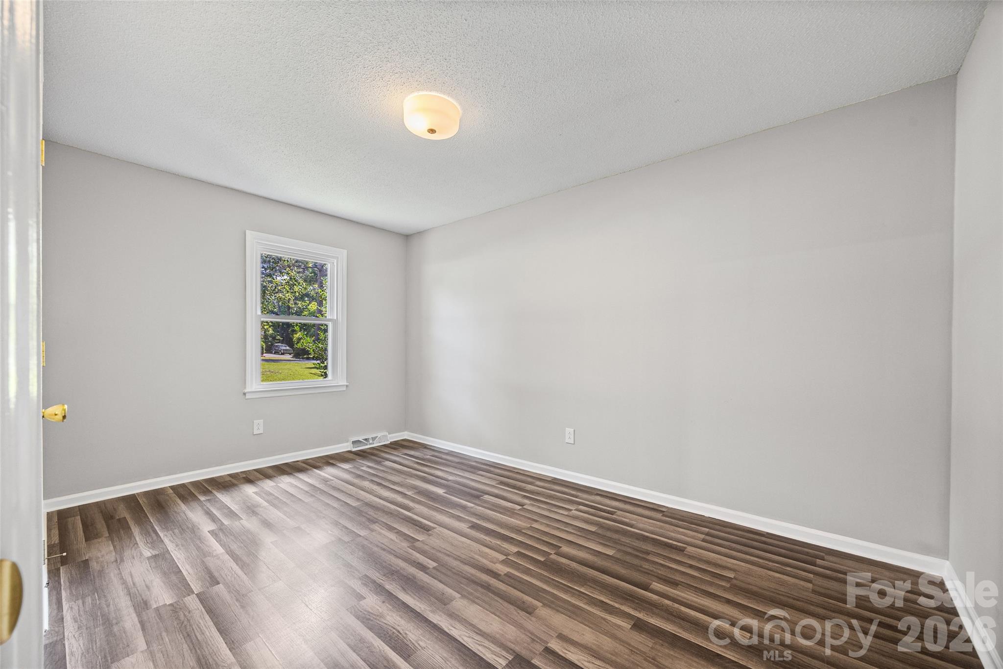 3355 Kingsfield Road Property Photo 27