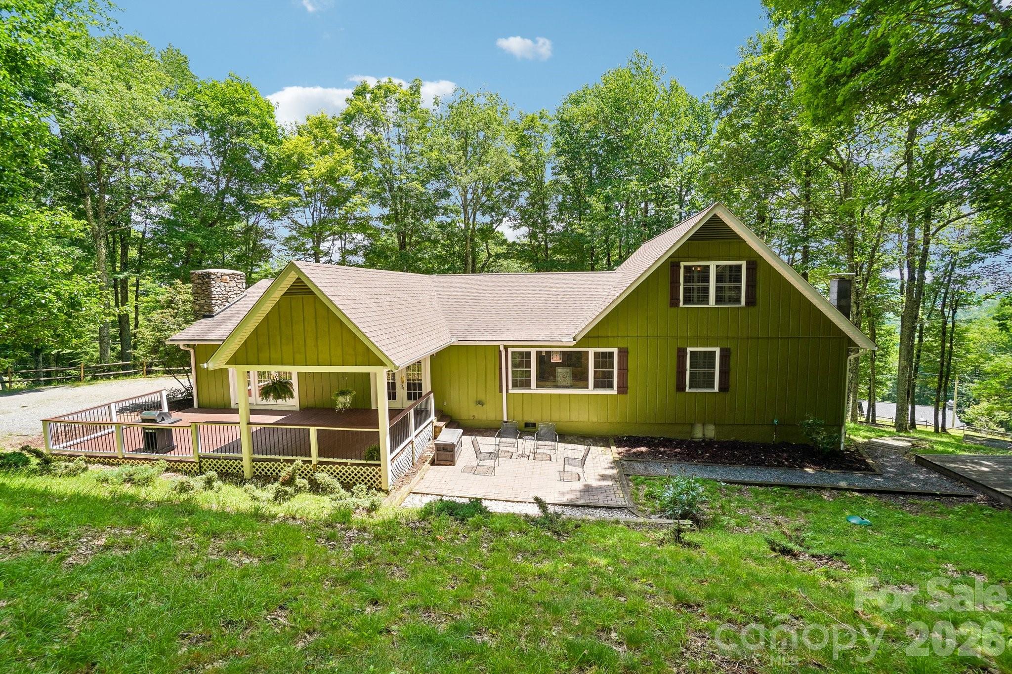 671 Trillium Lane Property Photo 1
