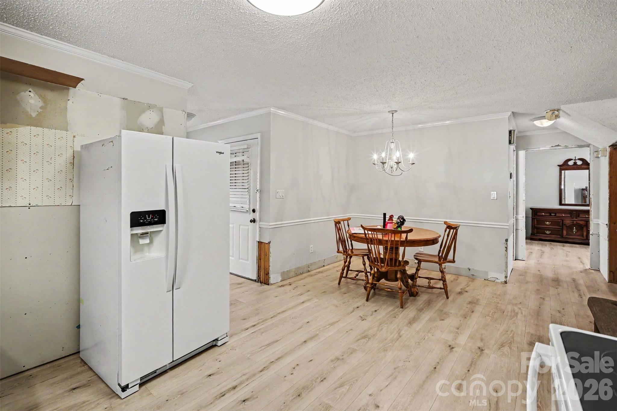 2710 Eva Drive Property Photo 25