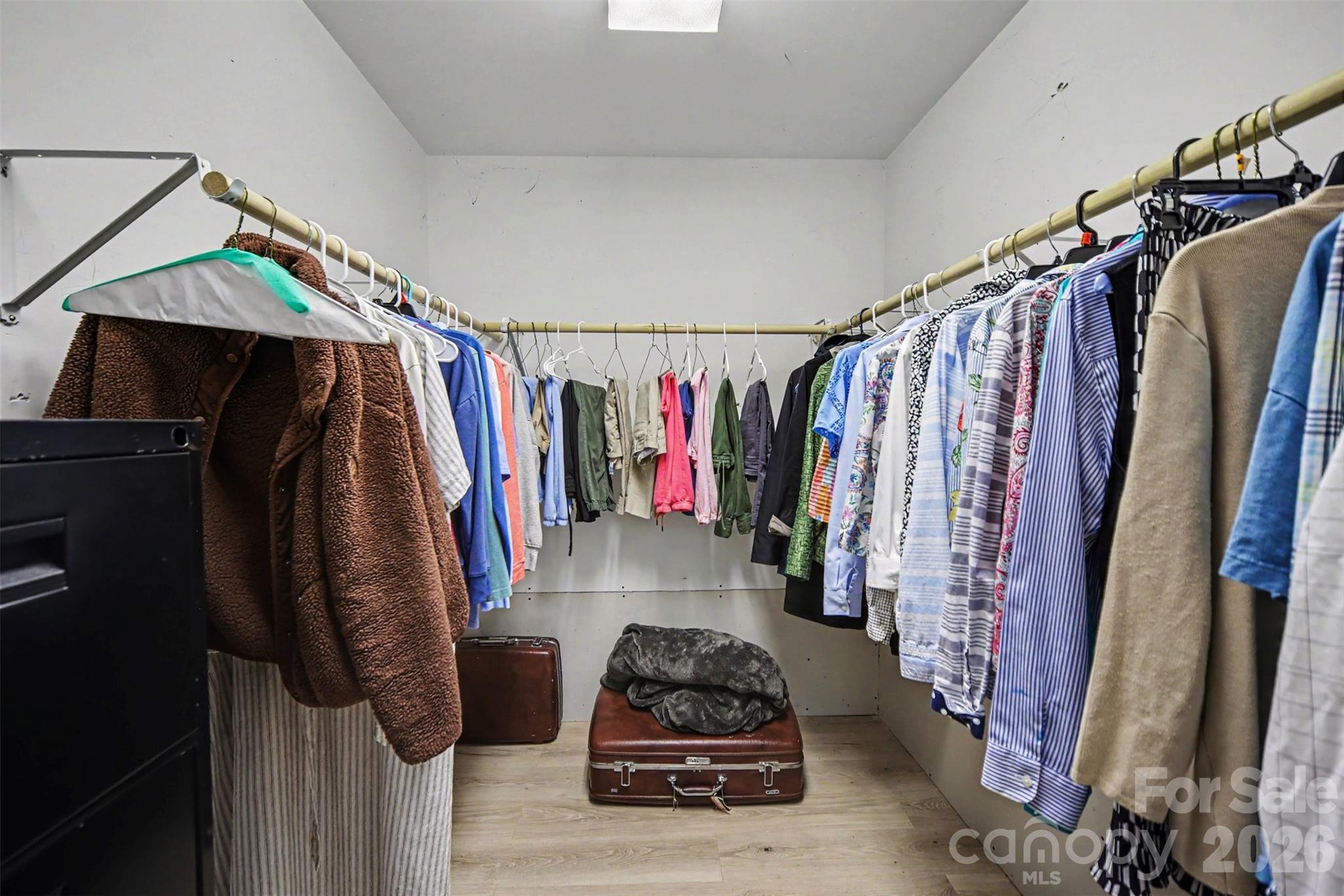 2710 Eva Drive Property Photo 33