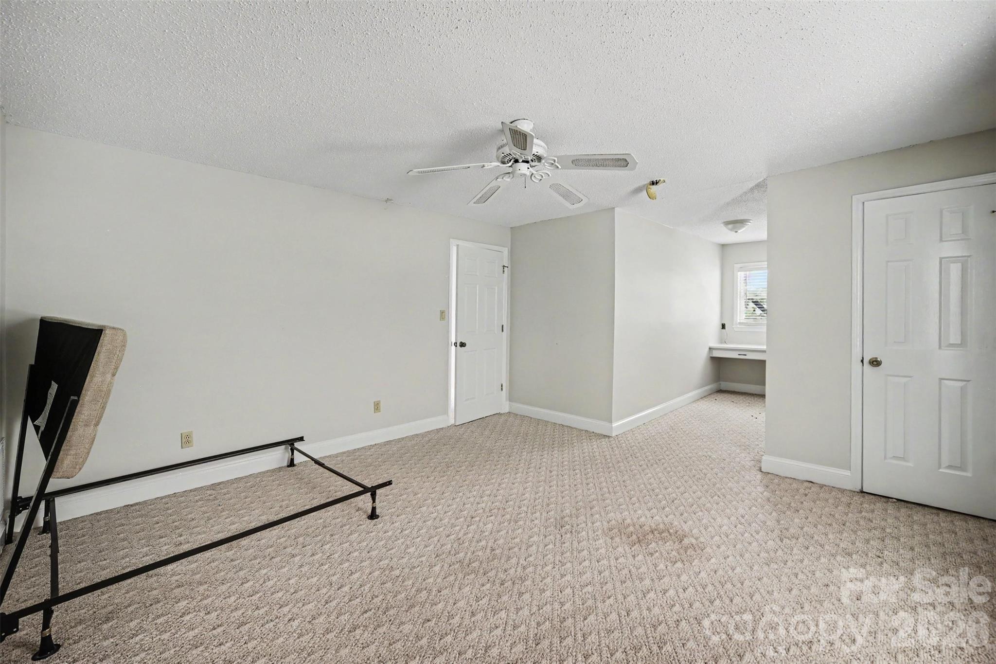 2710 Eva Drive Property Photo 37