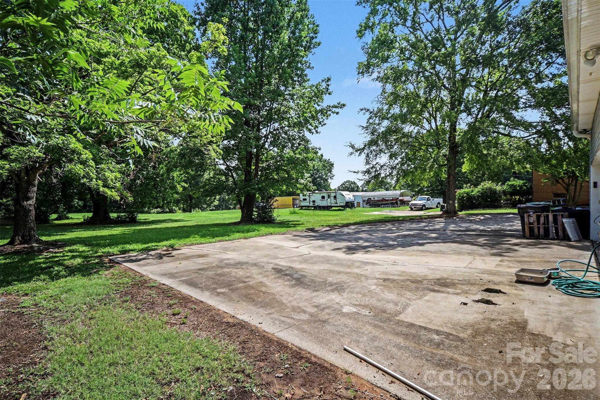 2710 Eva Drive Property Photo 42