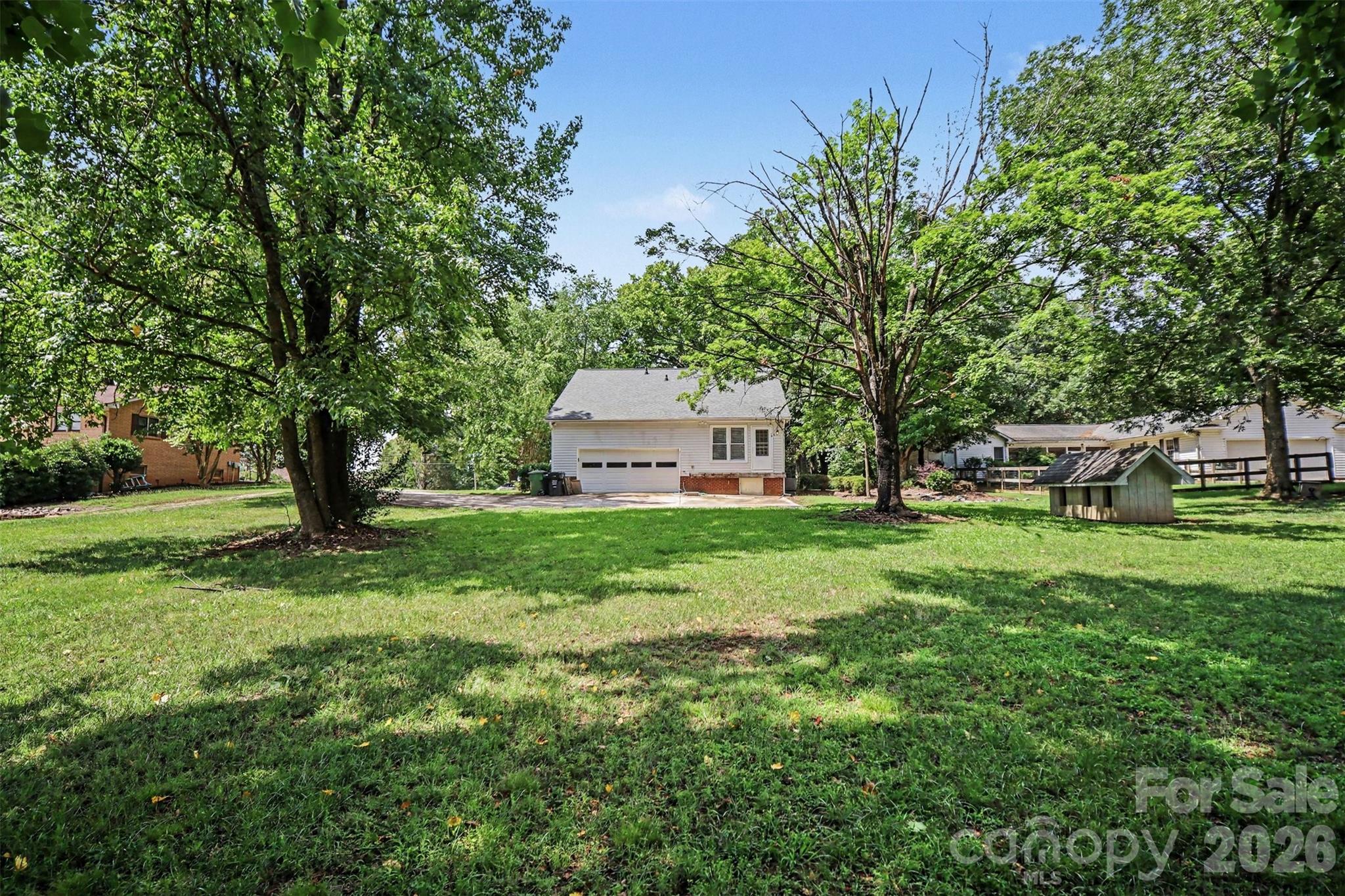 2710 Eva Drive Property Photo 43