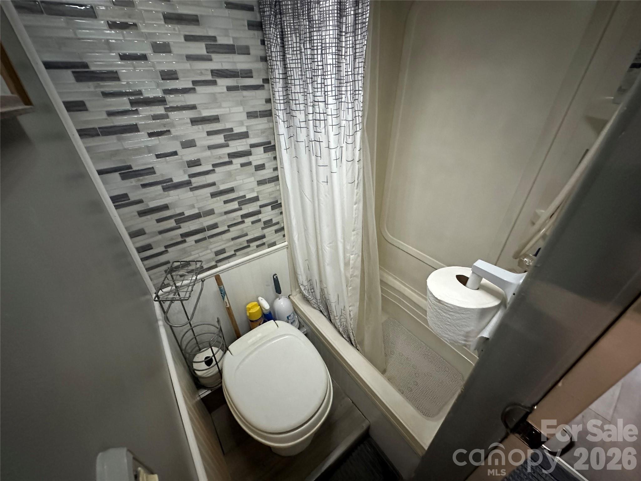 138 Marina Drive Property Photo 19