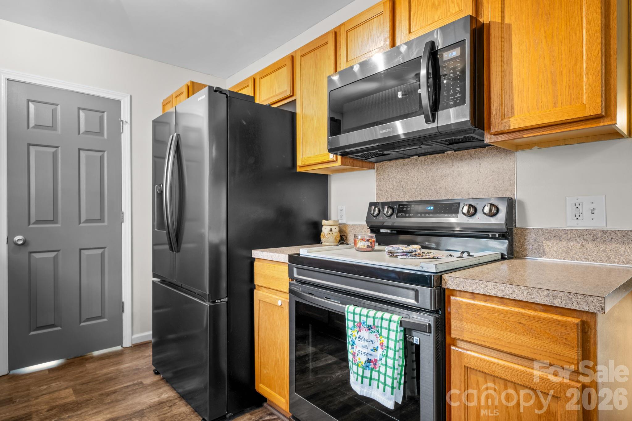 649 Springs East Road Property Photo 15