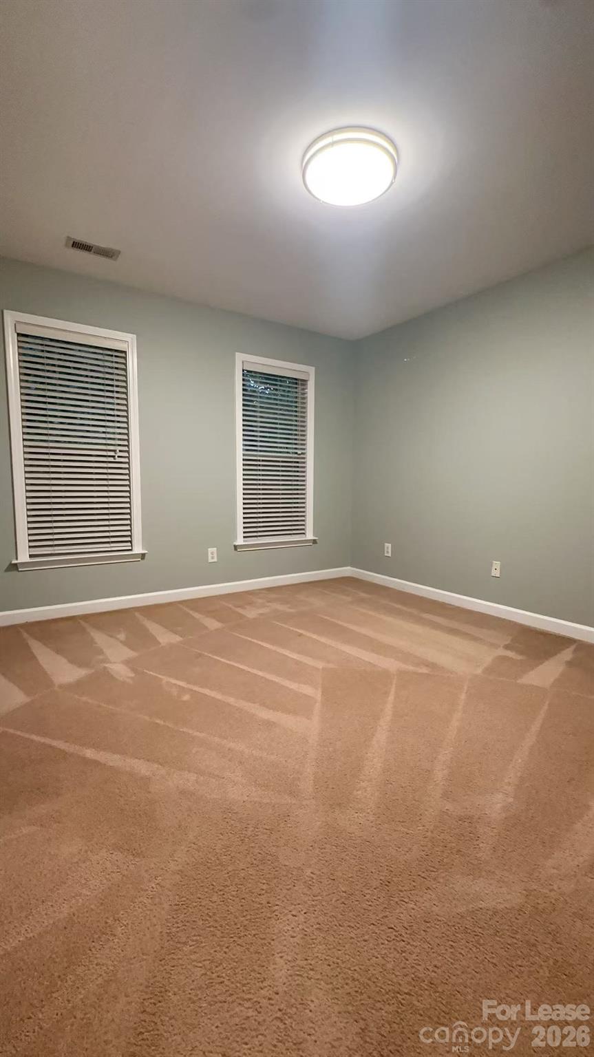 6025 Oakridge Court Property Photo 31