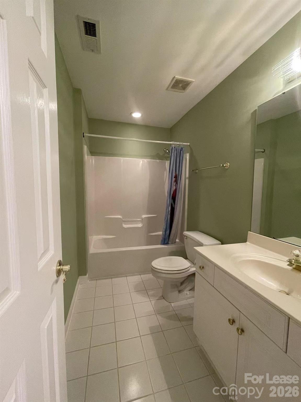 6025 Oakridge Court Property Photo 35