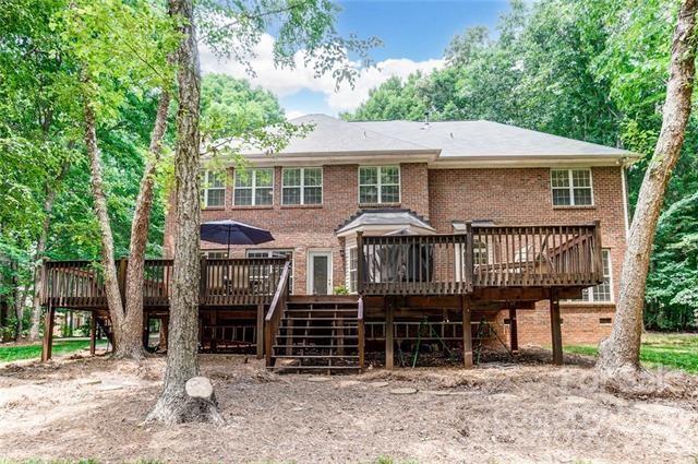 6025 Oakridge Court Property Photo 39