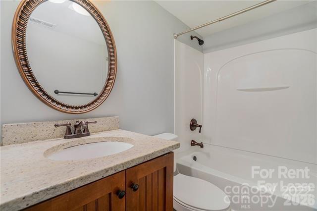 4917 Park Road B Property Photo 13