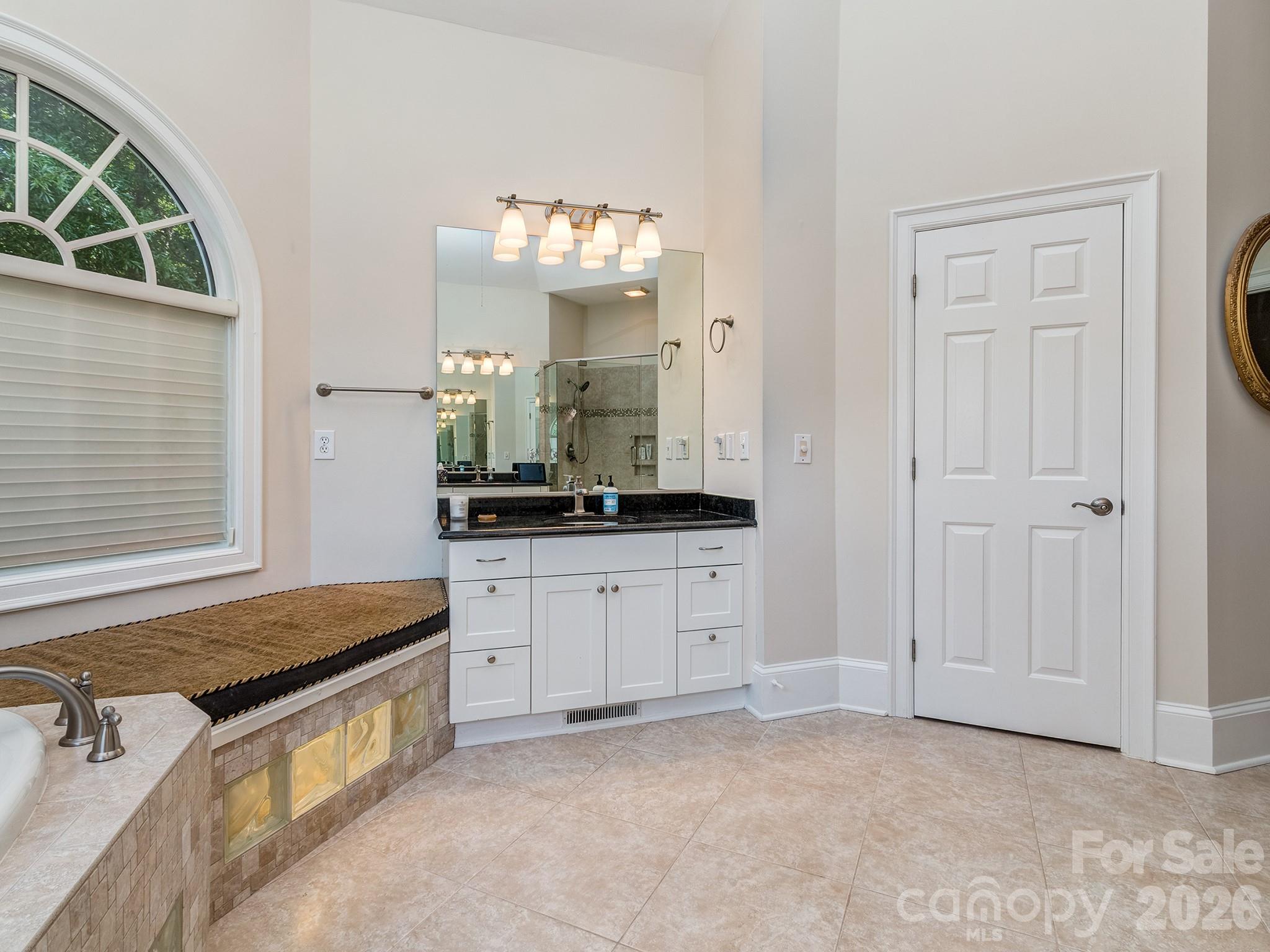 1733 White Pond Lane Property Photo 22