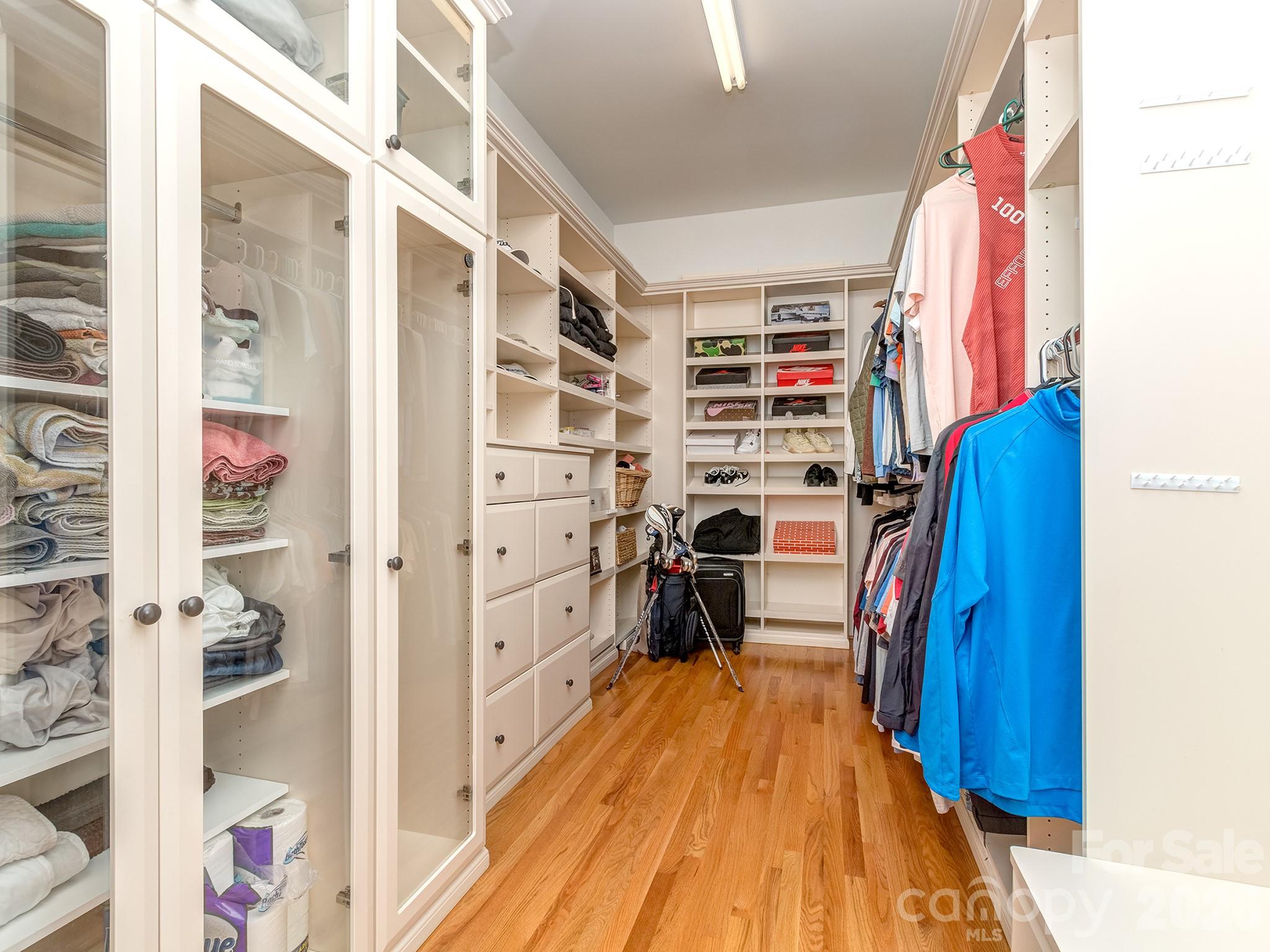 1733 White Pond Lane Property Photo 23