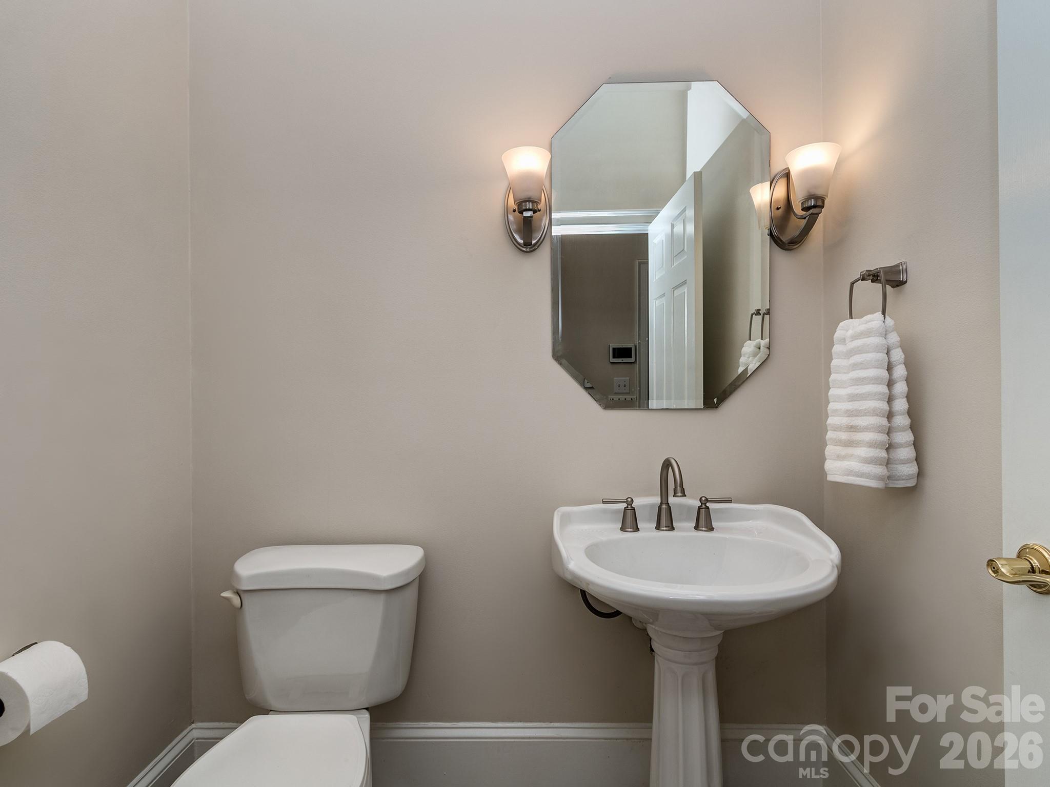 1733 White Pond Lane Property Photo 26