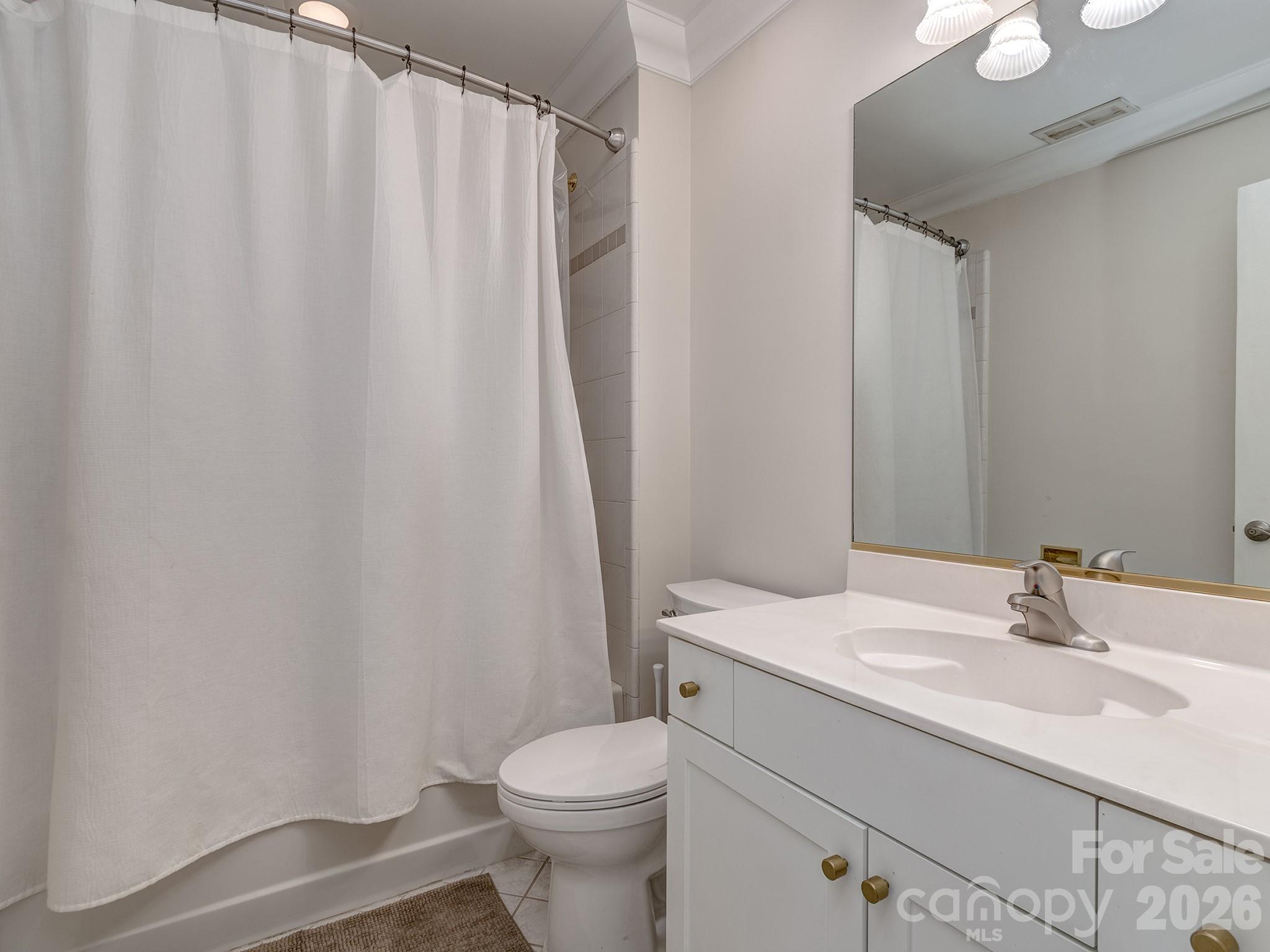 1733 White Pond Lane Property Photo 28