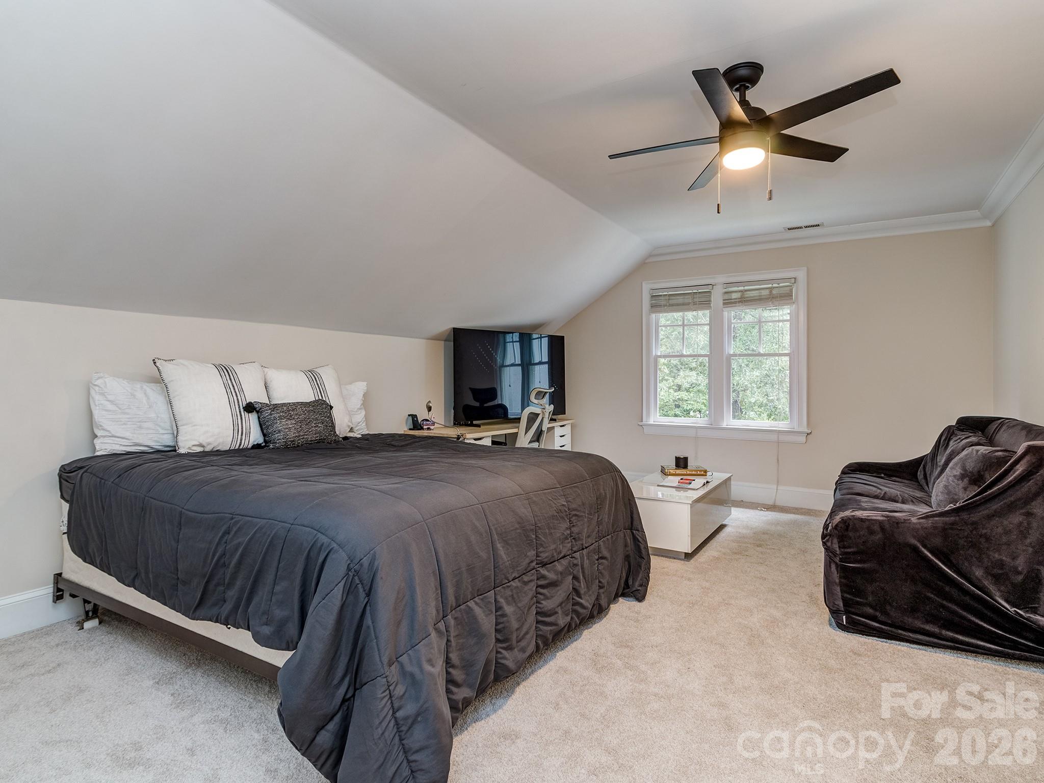 1733 White Pond Lane Property Photo 28