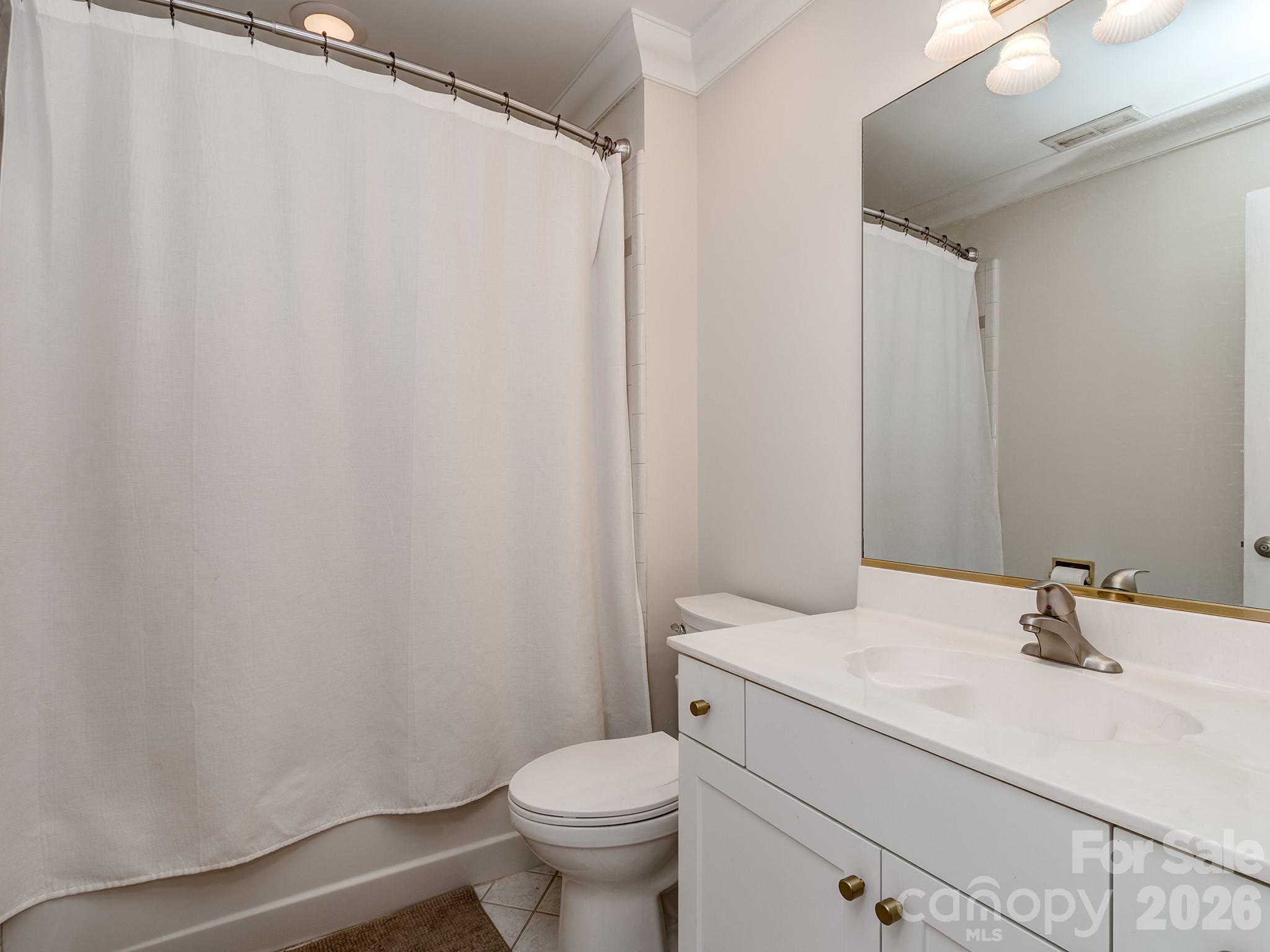 1733 White Pond Lane Property Photo 29