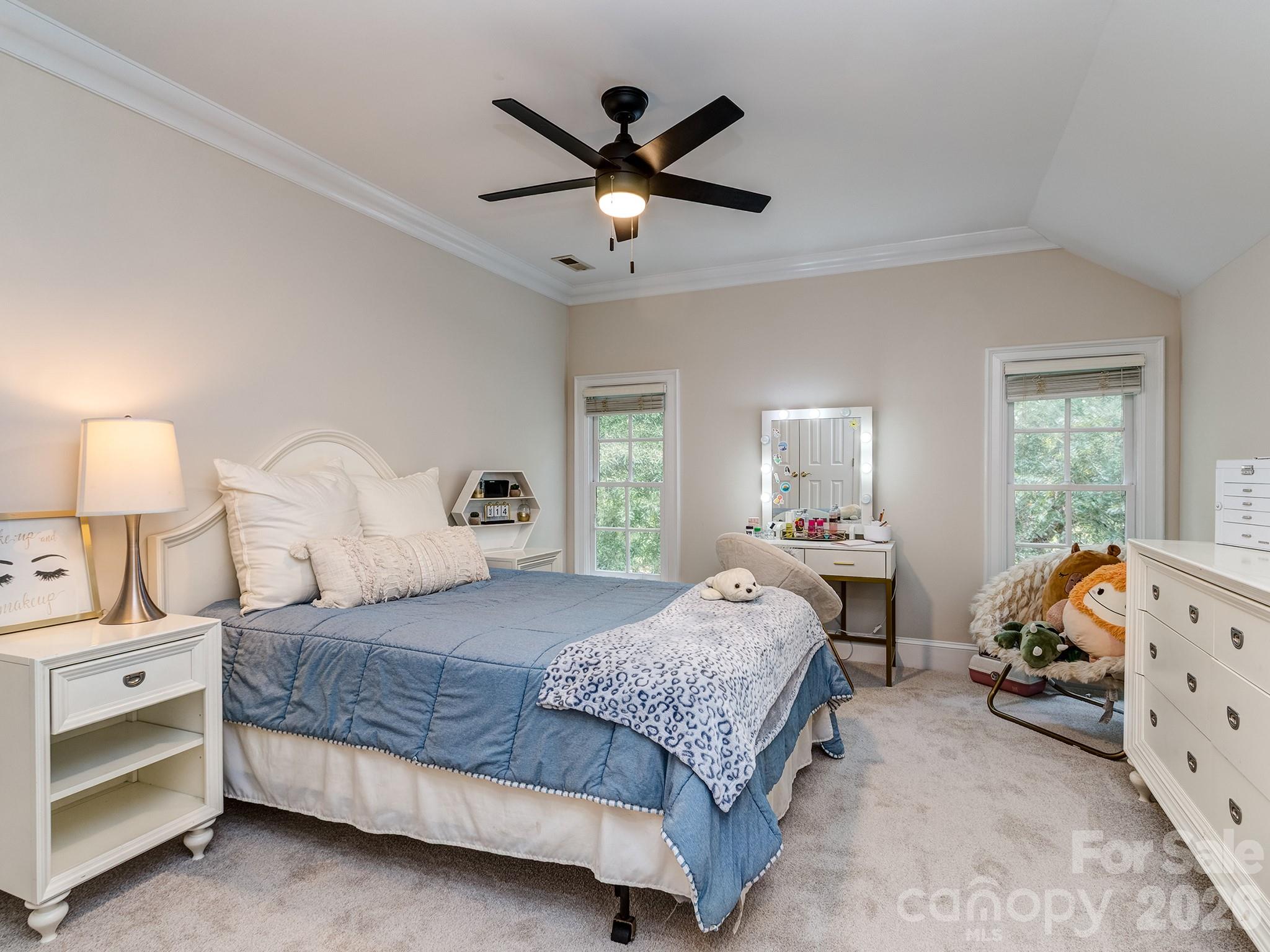 1733 White Pond Lane Property Photo 30