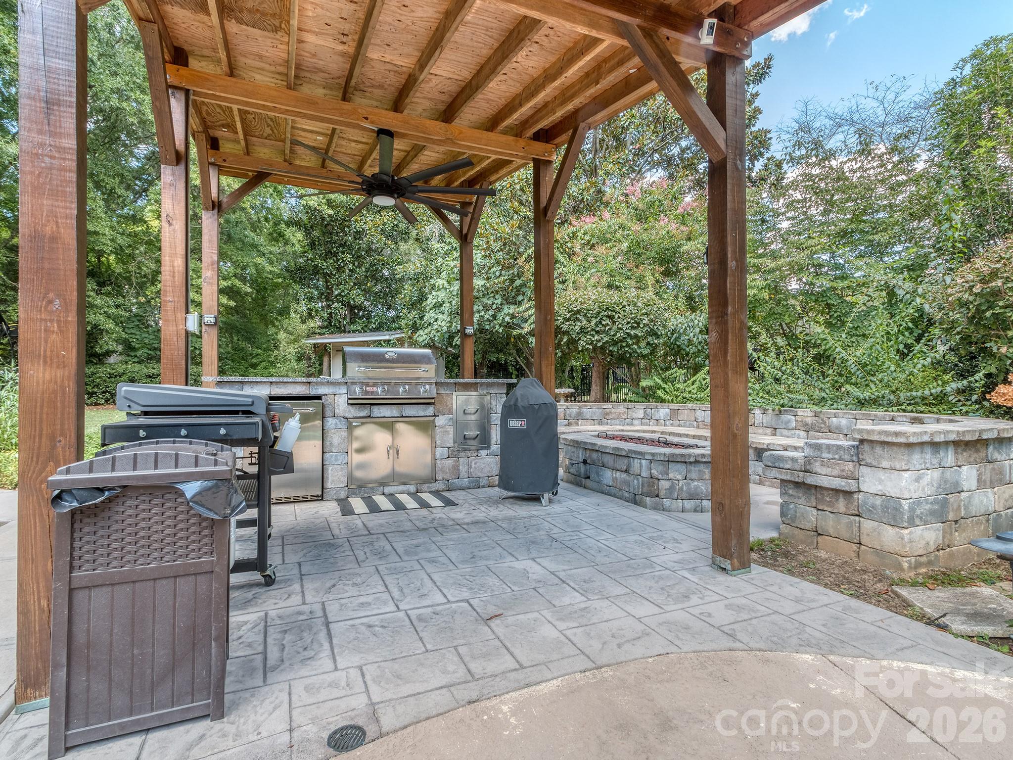 1733 White Pond Lane Property Photo 37