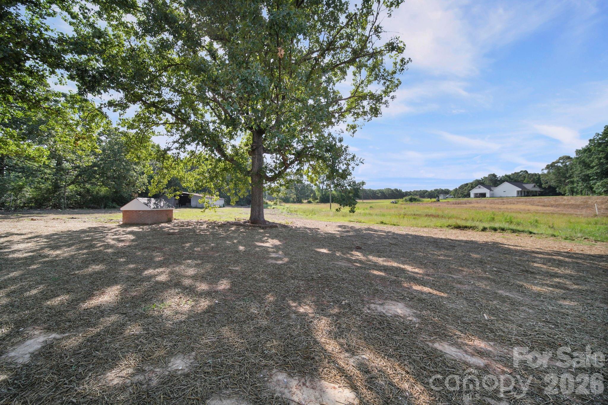 3312 Sikes Mill Road Property Photo 9