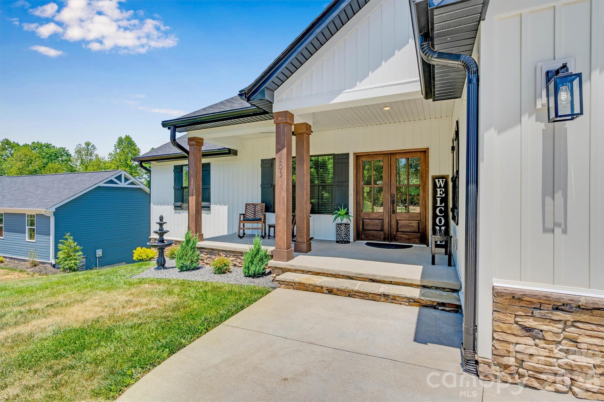 1203 Summerhill Street Property Photo 33