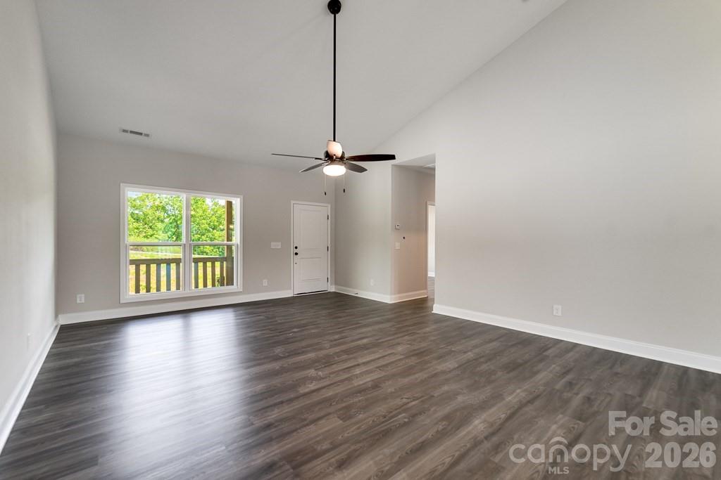 381 Scenic Ridge Circle Property Photo 9