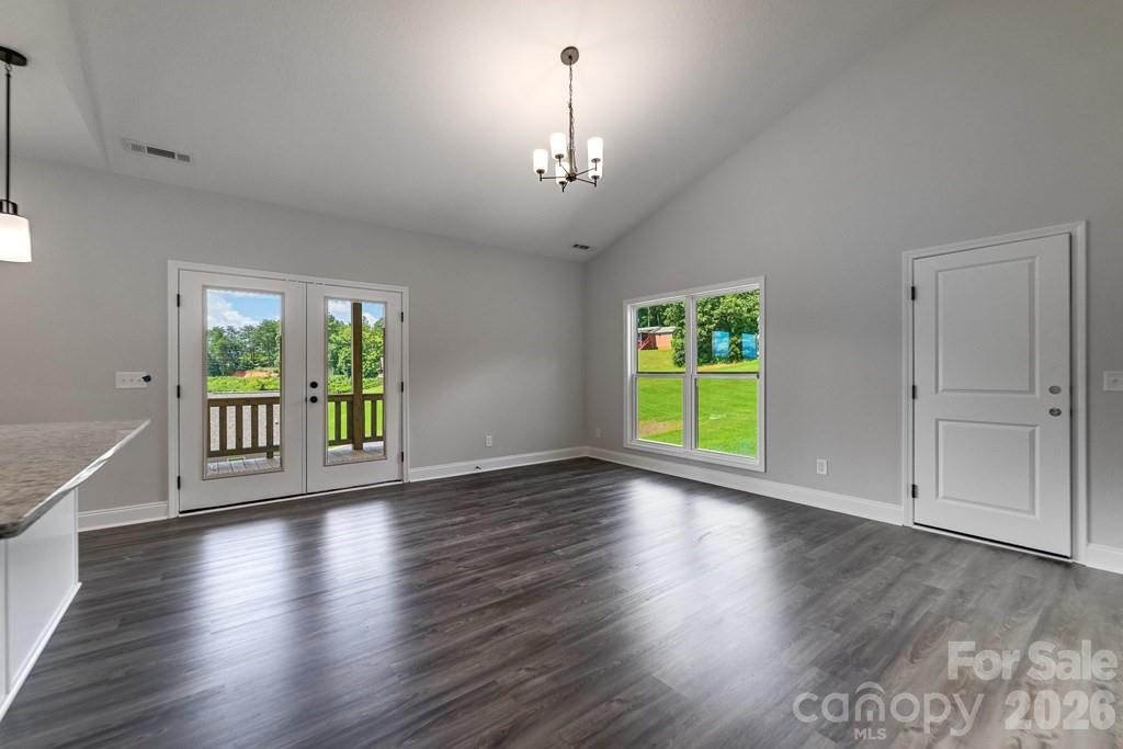 381 Scenic Ridge Circle Property Photo 11