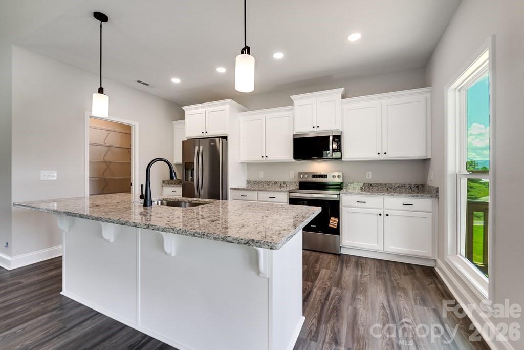 381 Scenic Ridge Circle Property Photo 13